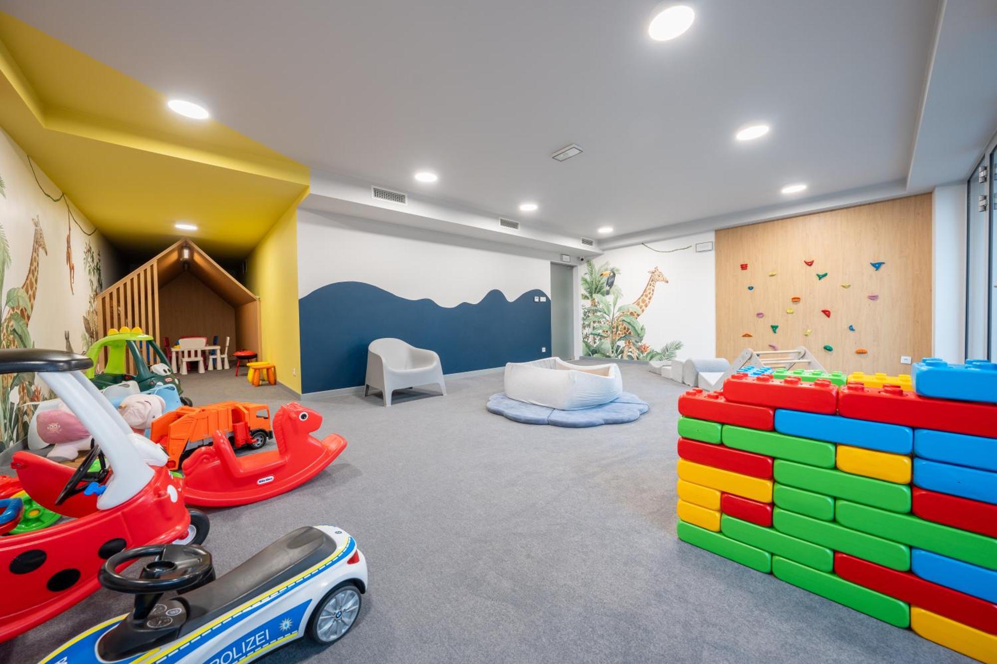 Miodowy Apartament Z Duzym Tarasem W Rewalu, Blisko Morza מראה חיצוני תמונה